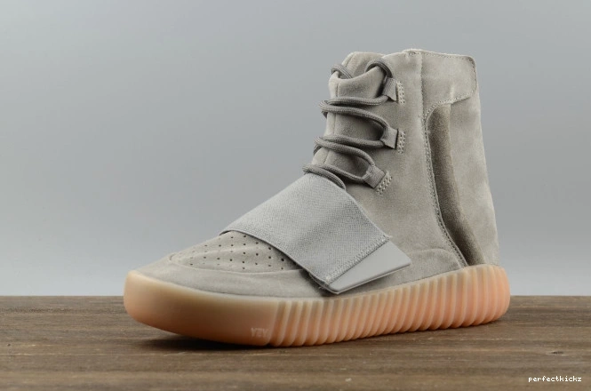 YEEZY BB1840 GREY GLOW LIGHT GUM BOOST DARK 750 ADIDAS 0710